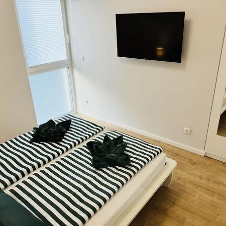 Ferienhaus With 4 Bedrooms Pouch