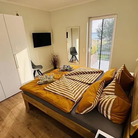 With 4 Bedrooms Ferienhaus